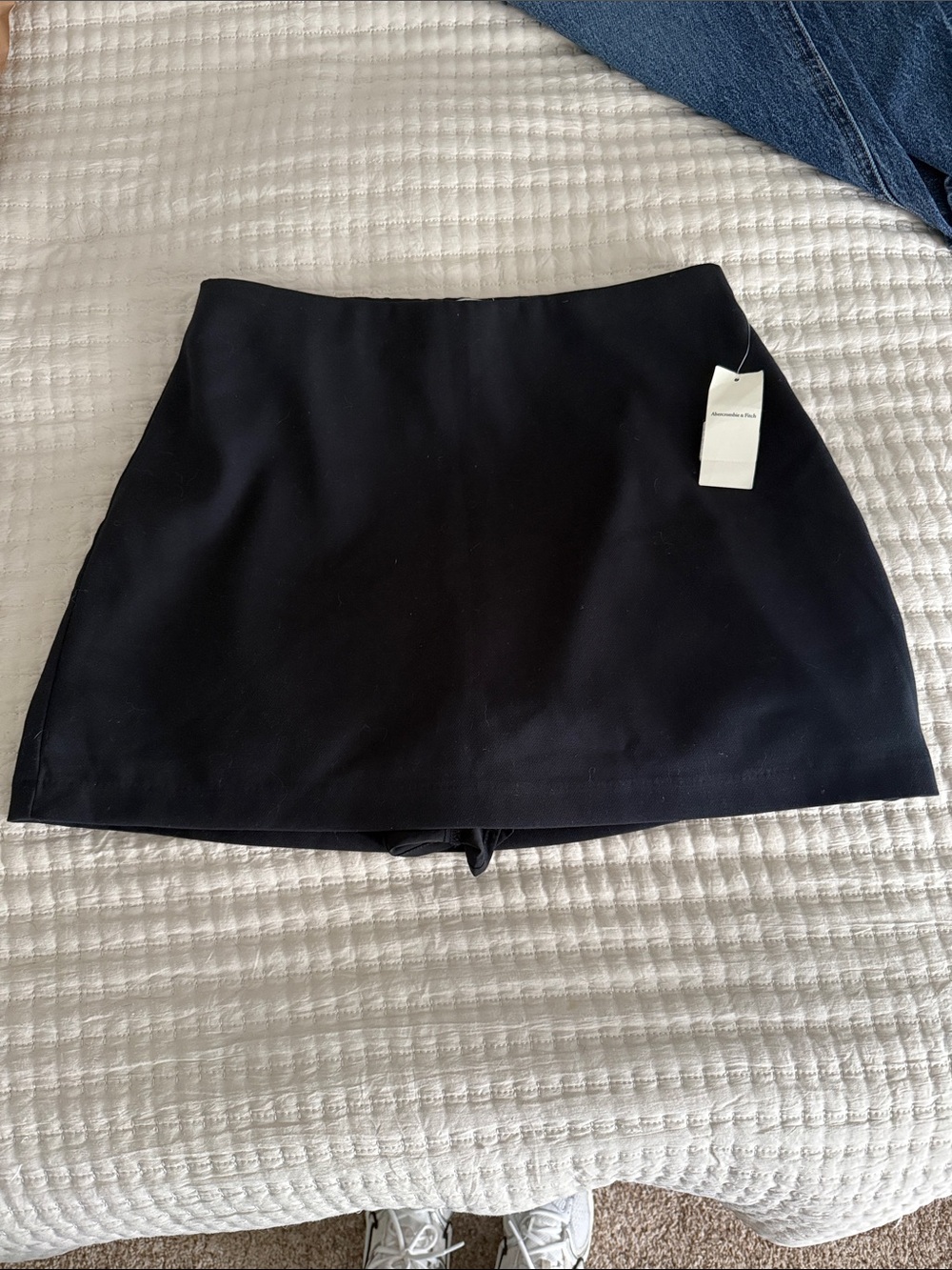 Abercrombie & Fitch Women's Black Mini Skort - Classic A-Line